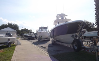 New Smyrna beachweeks Fishstock tourism event / Headline Surfer