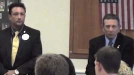 DeLanf Mayor Bob Apgar (right) & opponent Pat Johnson debate in 2014 / Headline Surfer®