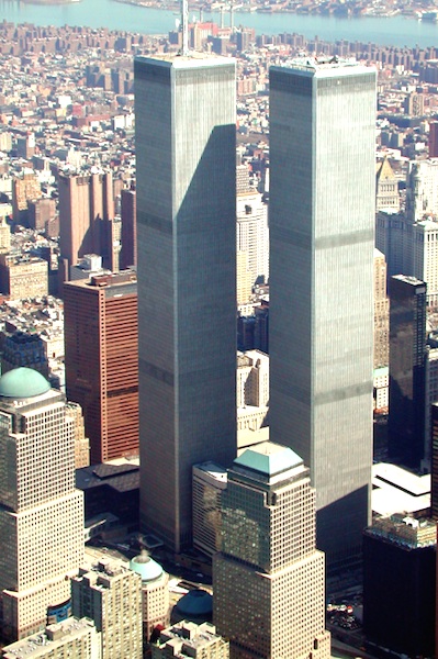 Twin Towers as they looked before the 9/11 terrorist attack / Headline Surfer
