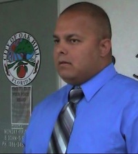 Oak Hill Police Sgt. Manny Perez