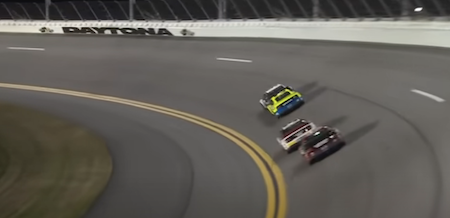 Brad Keselowski leads a pack of Ford Mustangs to the win at Daytona / Headline Surfer
