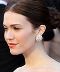 Mandy Moore, actress/singer born and resides in Orlando / Headline Surfer
