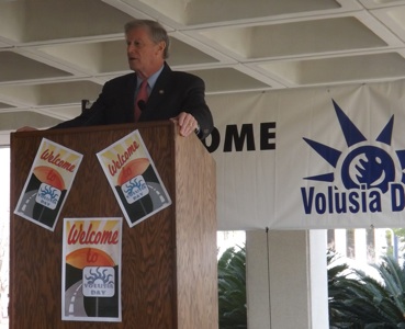 State Sen. John Thrasher at Volusia Days / Headline Surfer