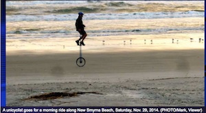 Mark I. Johnson snapped this shot on the beach in New Smyrna / Headline Surfer®