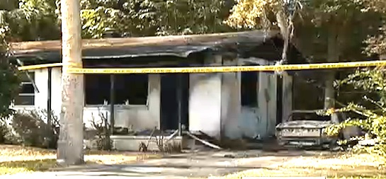 New Smyrna Beach house fire claims man sleeping inside / Headline Surfer®
