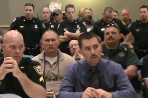 Wall to wall deputies at contract talks in DeLand / Headline Surfer®