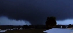 Tornado still from raw video near Edgewater / Headline Surfer