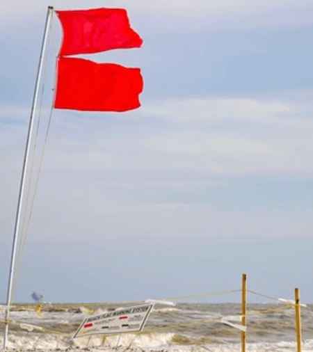 Double red flags on Volusia County, Florida beaches / Headline Surfer