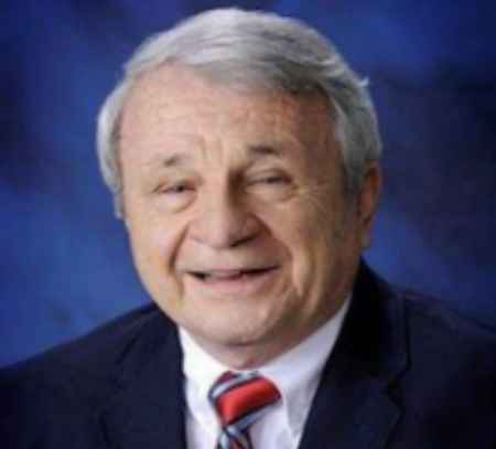 Jim Gillum / Headline Surfer